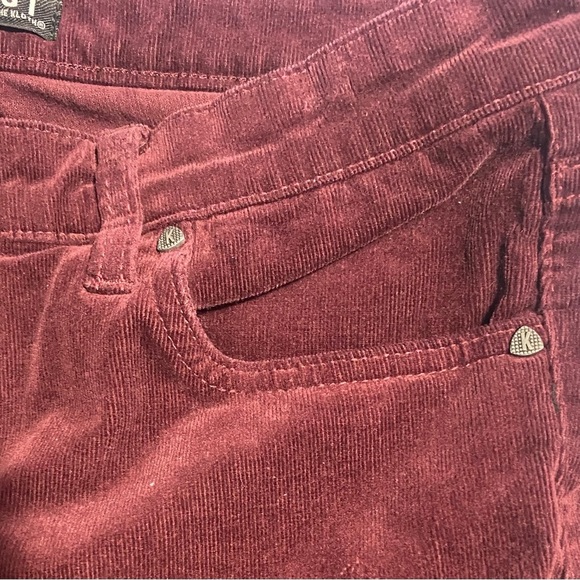 Kut from the Kloth Red Straight Leg Jeans - Picture 7 of 16